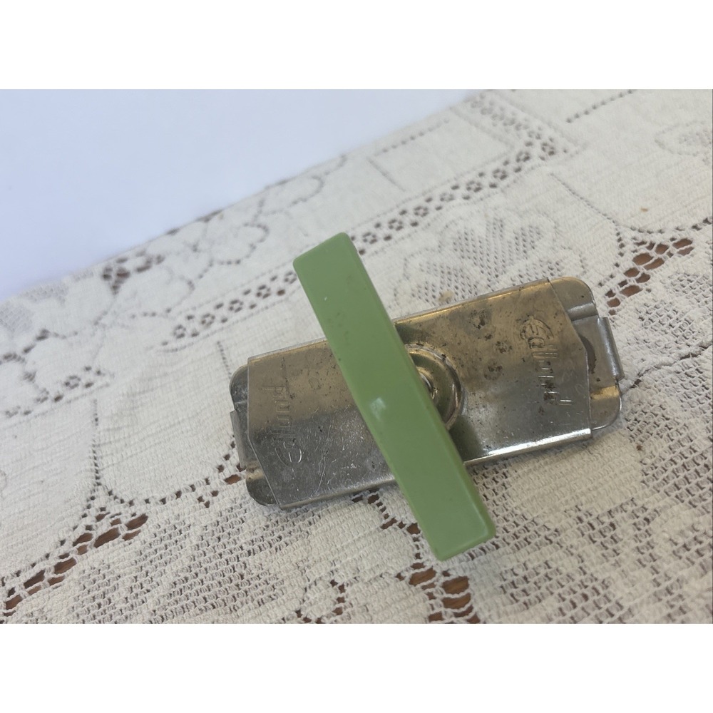 Vintage Edlund Top-Off Jar & Bottle Screw Top Opener Green Handle Mint